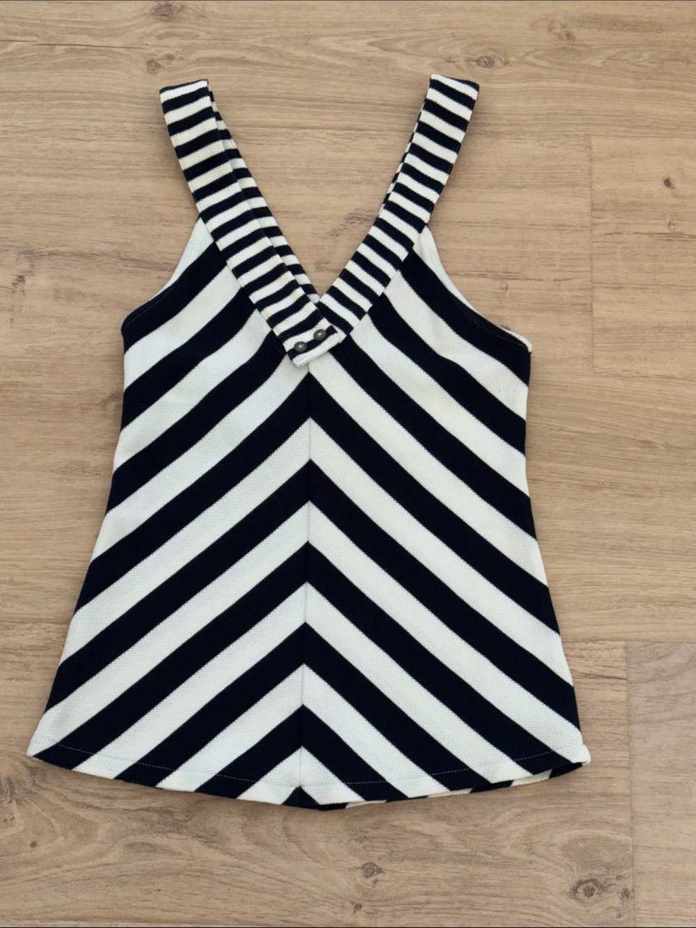Anthropologie Verbatim Tank Top navy & White Chevron Strap Tank Small NWOT